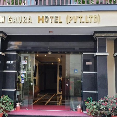 Om Gaura Hotel Pokhara Kültér fotó